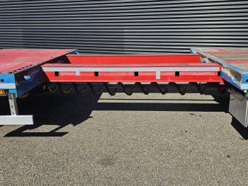 R520 V8 8x2/6 / HMF 70 tm + JUMBO AANHANGER